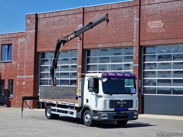 Ciężarówka z dźwigiem MAN TGL 12.210 - HIAB 077 DUO Crane / Grua - Manual...