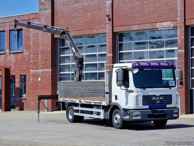 Camion-grue MAN TGL 12.210 - HIAB 077 DUO Crane / Grua - Manual...