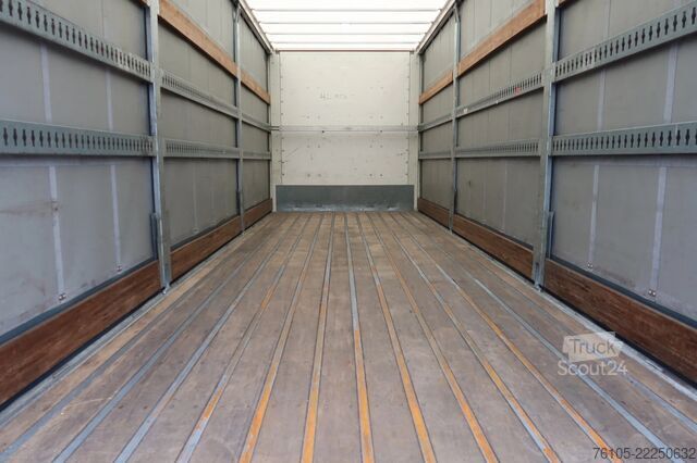 انزلاق القماش المشمع DAF CF 410 Schuifzeil + Dhollandia klep 2500 kg