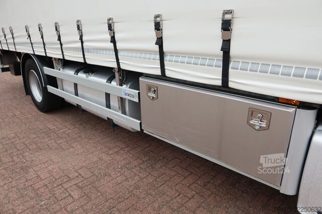 انزلاق القماش المشمع DAF CF 410 Schuifzeil + Dhollandia klep 2500 kg