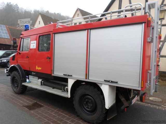 Autocarro con cassone MERCEDES-BENZ Unimog  U 1300 L /37 Turbo  DOKA Pumpe & Tank