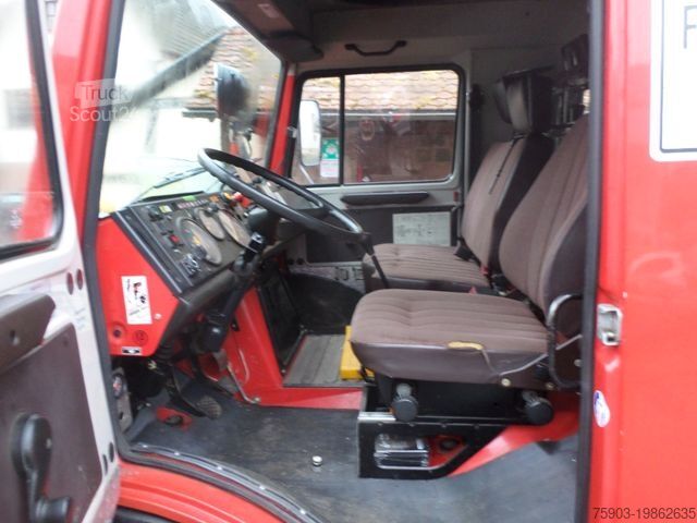 Autocarro con cassone MERCEDES-BENZ Unimog  U 1300 L /37 Turbo  DOKA Pumpe & Tank