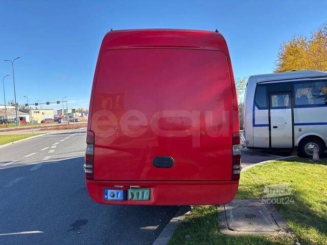 Trasporto persone IVECO Daily