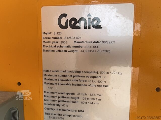 Sollevatore a braccio telescopico Genie S-125 (40m)