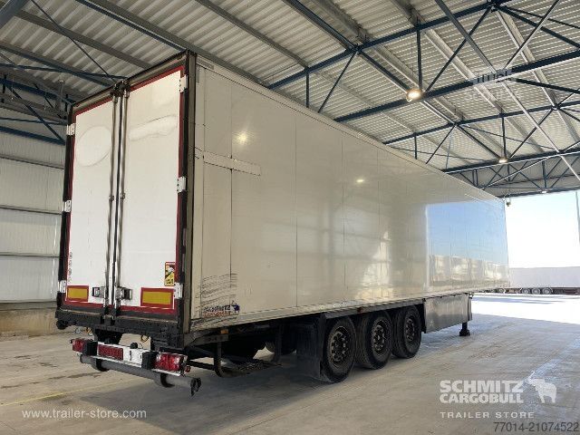 Reefer trailer Schmitz Cargobull Trailer Reefer Standard