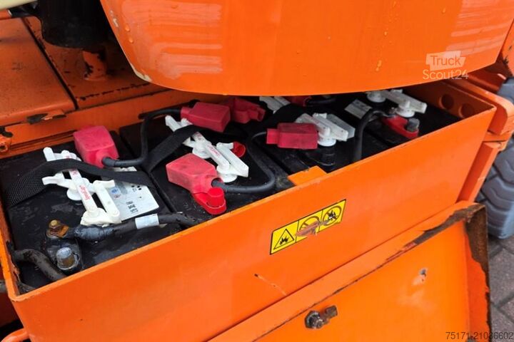 Plataforma de trabajo telescópica articulada JLG E300AJ As-Is, Electric, 11m Working Height, 6.77m,