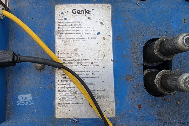 Šķēres lifts Genie GS1932 Electric, Working Height 7.8 m, 227kg Capac