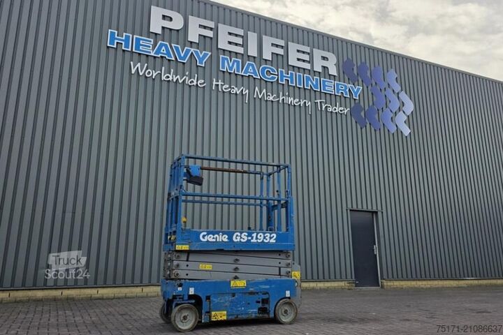 Šķēres lifts Genie GS1932 Electric, Working Height 7.8 m, 227kg Capac