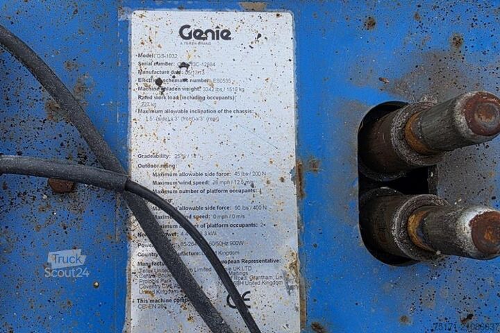 Šķēres lifts Genie GS1932 Electric, Working Height 7.8 m, 227kg Capac