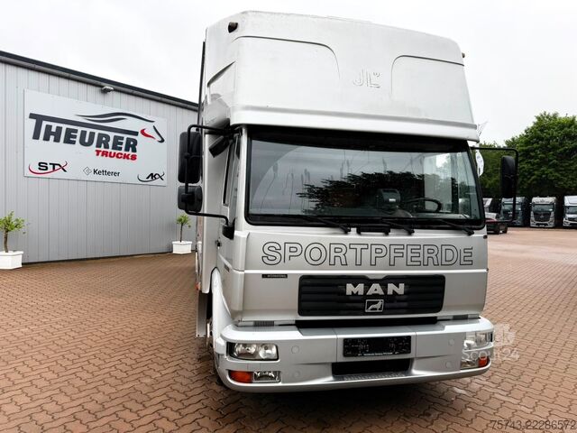 Dyretransportbil MAN 10220 5  Pferde Wohnung /Dusche