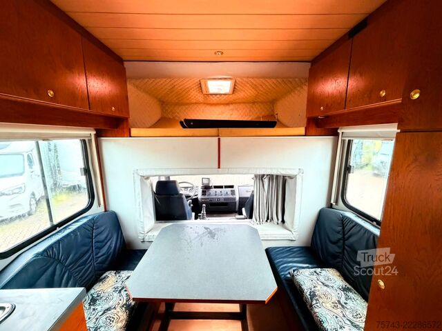 Dyretransportbil MAN 10220 5  Pferde Wohnung /Dusche
