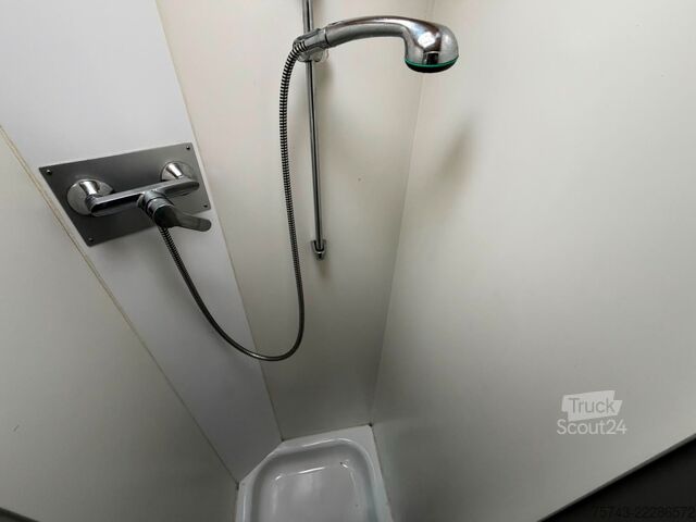 Dyretransportbil MAN 10220 5  Pferde Wohnung /Dusche