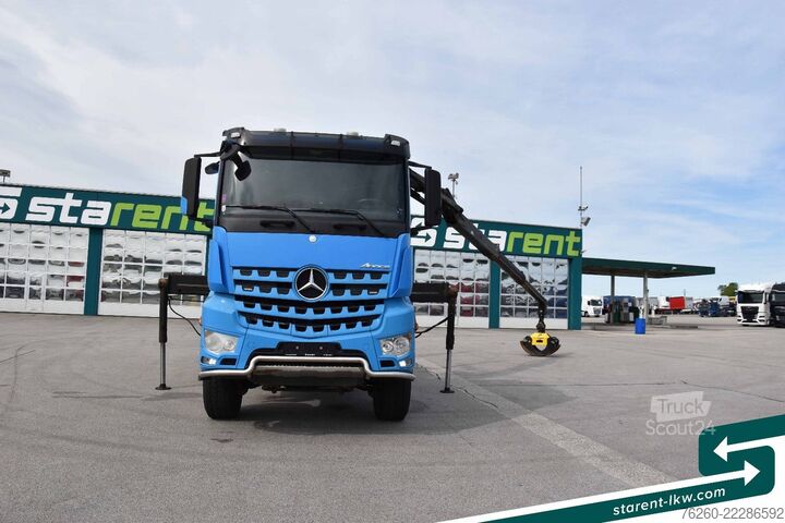 Timberbil MERCEDES-BENZ Arocs 3653 6x6 Penz Holz kran + Ressenig