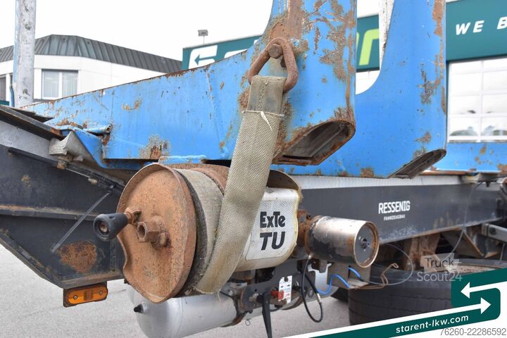 Timberbil MERCEDES-BENZ Arocs 3653 6x6 Penz Holz kran + Ressenig