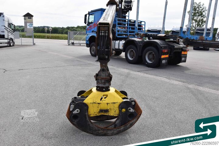 Tractora standard MERCEDES-BENZ Arocs 3653 6x6 Penz Holz kran + Ressenig