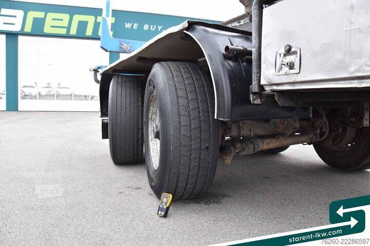 Tractora standard MERCEDES-BENZ Arocs 3653 6x6 Penz Holz kran + Ressenig