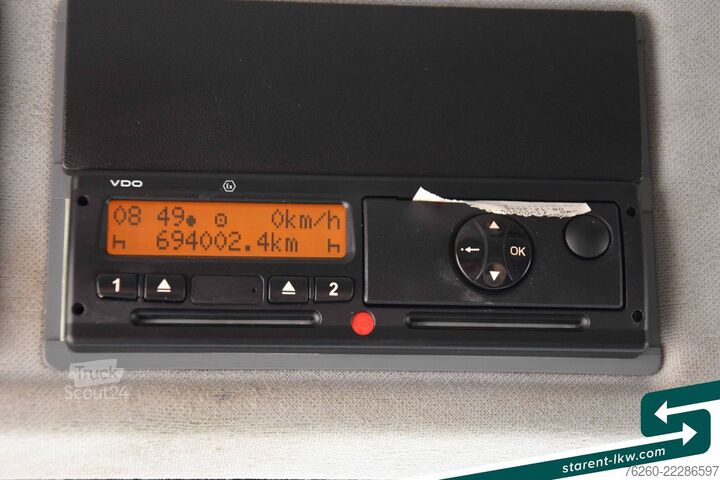 Tractora standard MERCEDES-BENZ Arocs 3653 6x6 Penz Holz kran + Ressenig