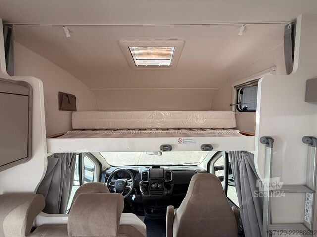 Alkove-camper CARADO pro A 464 Markise / Radträger / pro