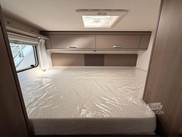 Alkove-camper CARADO pro A 464 Markise / Radträger / pro