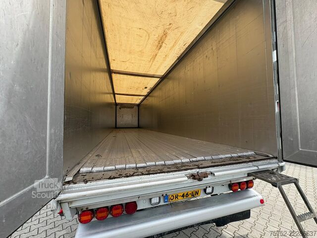 Schubboden Knapen Trailers K100 92m3 10MM Cargo Floor Tyrepilot Top condit...