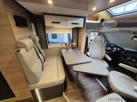 Ημιενσωματωμένο αυτοκινούμενο τροχόσπιτο Knaus L!VE WAVE 650 MEG Black Selection *TraumMobil*Autark e*