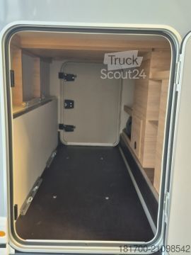 Ημιενσωματωμένο αυτοκινούμενο τροχόσπιτο Knaus L!VE WAVE 650 MEG Black Selection *TraumMobil*Autark e*