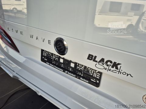 Ημιενσωματωμένο αυτοκινούμενο τροχόσπιτο Knaus L!VE WAVE 650 MEG Black Selection *TraumMobil*Autark e*