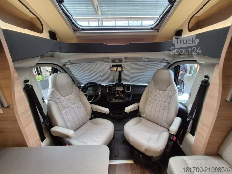 Ημιενσωματωμένο αυτοκινούμενο τροχόσπιτο Knaus L!VE WAVE 650 MEG Black Selection *TraumMobil*Autark e*