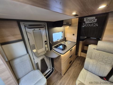 Ημιενσωματωμένο αυτοκινούμενο τροχόσπιτο Knaus L!VE WAVE 650 MEG Black Selection *TraumMobil*Autark e*