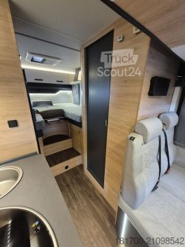 Ημιενσωματωμένο αυτοκινούμενο τροχόσπιτο Knaus L!VE WAVE 650 MEG Black Selection *TraumMobil*Autark e*