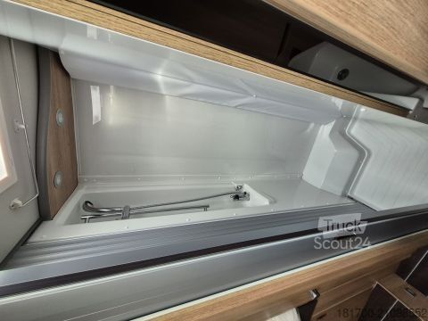 Ημιενσωματωμένο αυτοκινούμενο τροχόσπιτο Knaus Sky TI 650 MEG *2026*IC-LINE*Autom*Traummobil