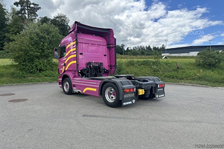 Standardní tahač Scania R560 4x2 Retarder / Swiss-Vehicle