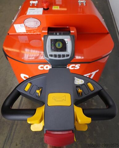 ручной штабелер Combilift CS1250