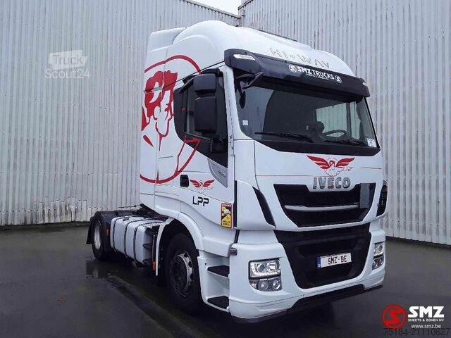 Standaard trekker Iveco Stralis 460 5x 2 tanks intarder