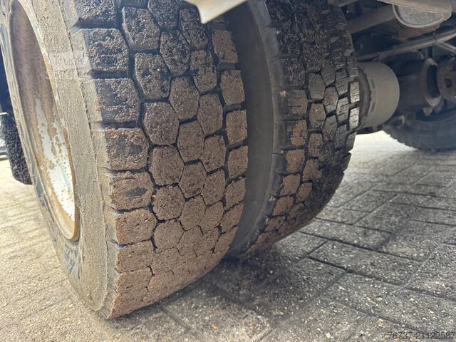 Valise Mercedes-Benz Atego 818 **MANUAL GEARBOX-TOPSHAPE**