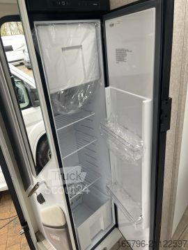 Caravana semiintegrada Forster T 745 EB Travel-Line- & Winter-Paket