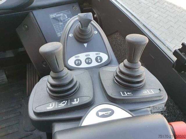 Heftruck Still RX70-35 / Duplex: 3.50m! / nur 1.986h! / SS