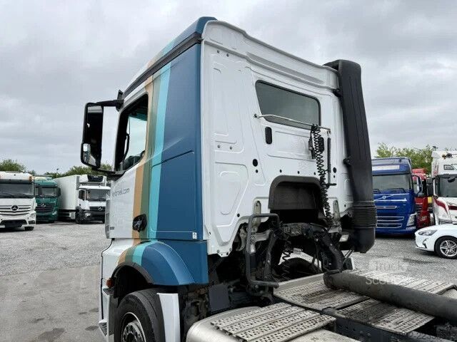Tomas SZM Mercedes-Benz Actros 1832 Mega Voll Luft / Motorschaden !!!