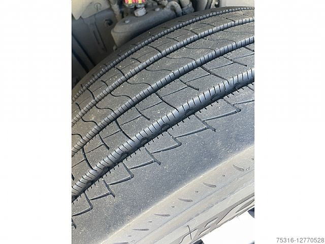 Standardna traktorska enota Volvo FH 500