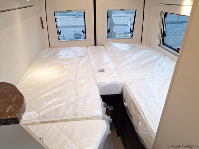 Camper van BÜRSTNER Habiton HM 6.0 Leather, Markise, Panorama