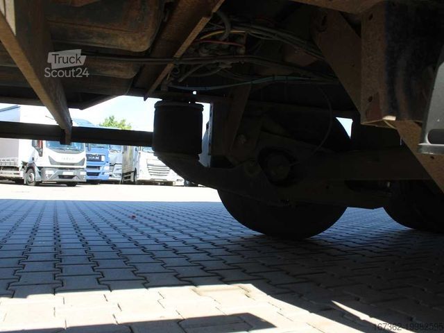 Semiremorcă deschisă cu prelată  SN 24 MEGA, SAF, LOWDECK, LIFTING AXLE,MULTILOCK