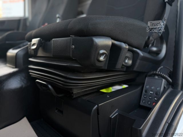 Fourgon tôlé IVECO EUROCARGO ML 75E21/P Koffer Luftfederung LBW DFL