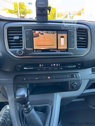 Panelinis furgonas OPEL Vivaro Kasten L 2 lang Edition M # Würth Regale