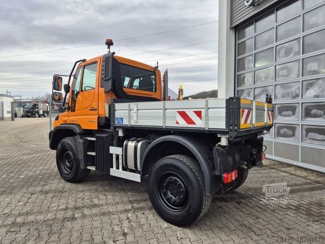 Kiepwagen MERCEDES-BENZ Unimog U423 4x4 Hydrostat Zapfwelle