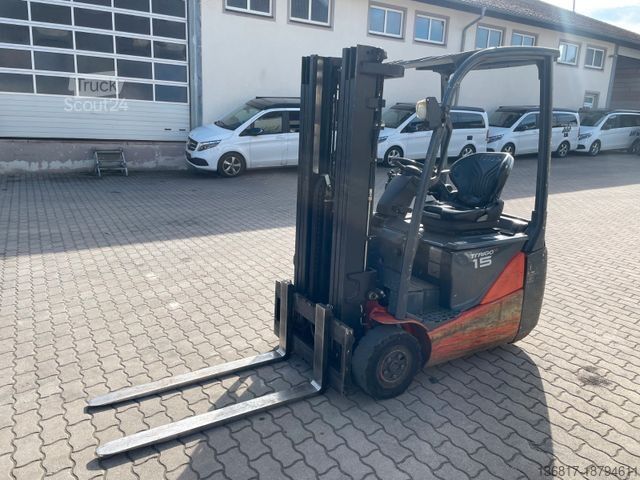 Első homlokrakodó targonca TOYOTA Elektrostapler Frontstapler Traigo48 15 Triplex