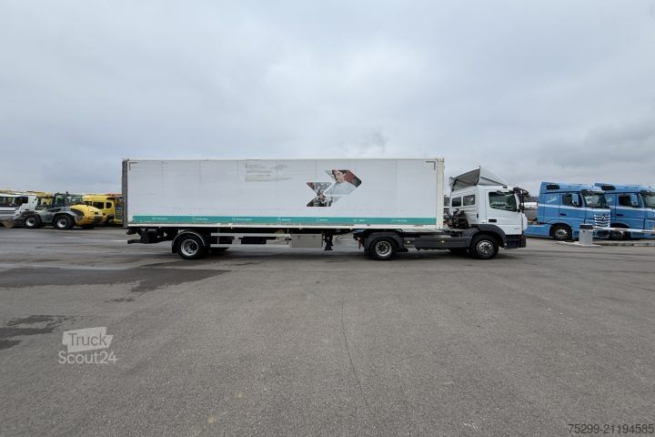 Standaard trekker Mercedes-Benz Atego 1327 SZM+Auflieger / Swiss-Vehicle