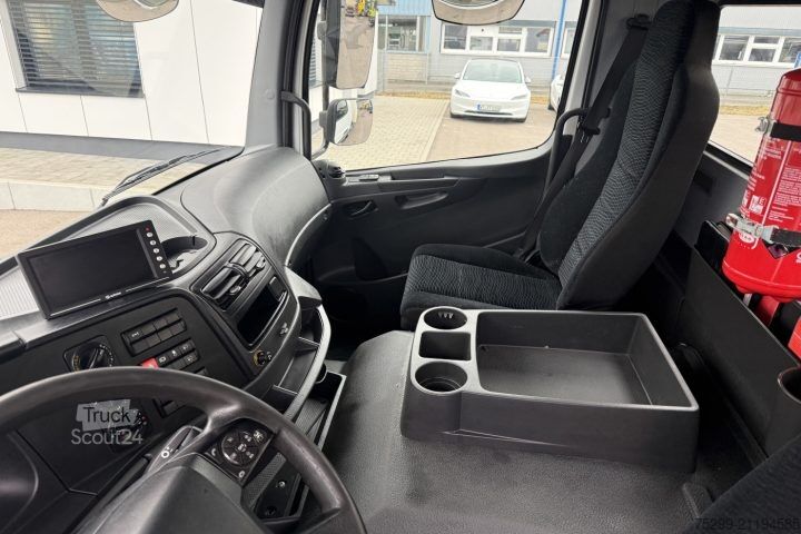 Standaard trekker Mercedes-Benz Atego 1327 SZM+Auflieger / Swiss-Vehicle