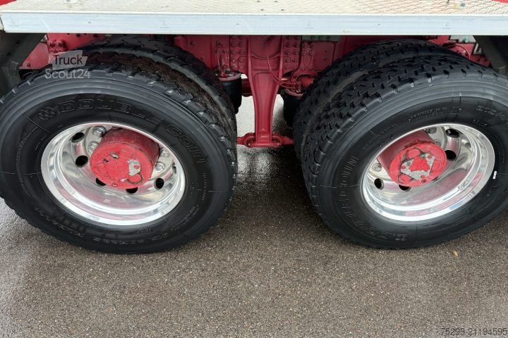 Tovornjak s kavljem za kontejnerje Iveco 340X51Z X-Way 8x4 Hiab / Swiss-Vehicle