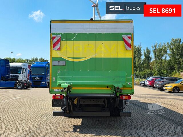 Camião de caixa fechada VOLVO FE 320 / Ladebordwand