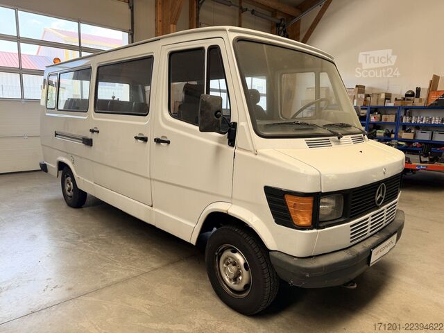 Minibus MERCEDES-BENZ 207 D T1 Bremer 9-Sitzer1. Hand!